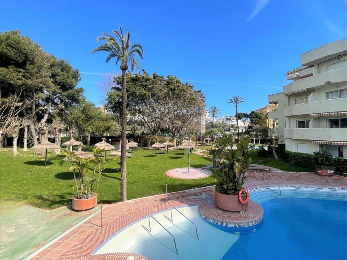 Belvilla By Oyo Apartment In Benalma¡Dena Benalmadena Luaran gambar